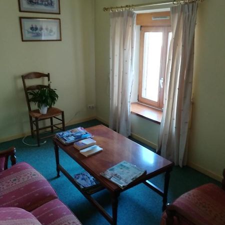 Hotel De La Place Liffol-le-Grand Екстериор снимка