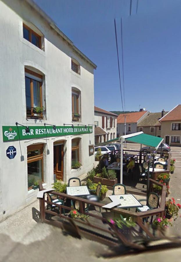 Hotel De La Place Liffol-le-Grand Екстериор снимка
